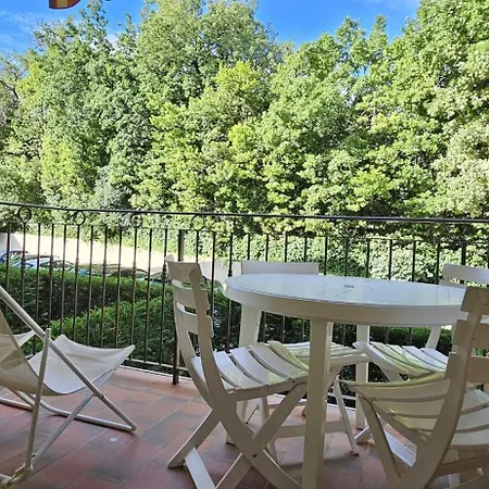 Cozy With Balcony And Communal Pool Appartement *